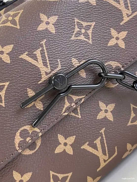 Wallet-23.5*17*6CM LOUIS VUITTON Wearable Steamer 0401